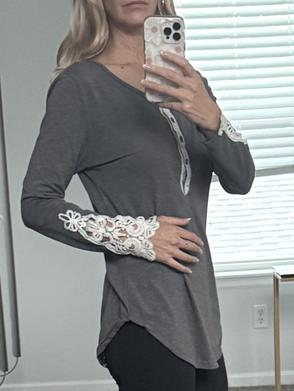 Long-Sleeve Henley Plain Lace Trim T-Shirt